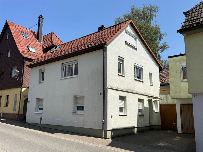 Wohnhaus mit viel Platz im Herzen von Welzheim